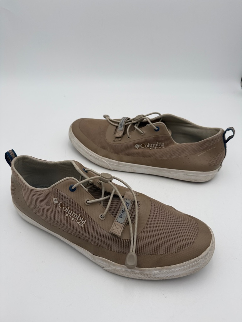 Columbia Men's Beige Mesh Casual Sneakers 12 Silp on tan hiking fishing outdoor